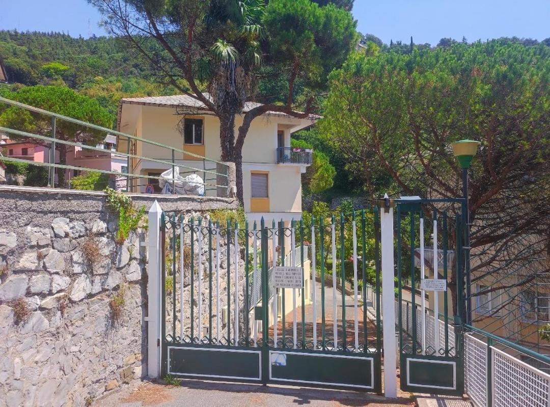 Forti Genova-Free Parking Castellaccio Apartment 2 Luaran gambar